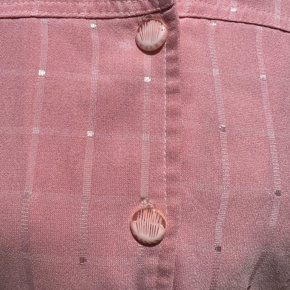 Barbie core Pink button-up - Picture 4 of 5